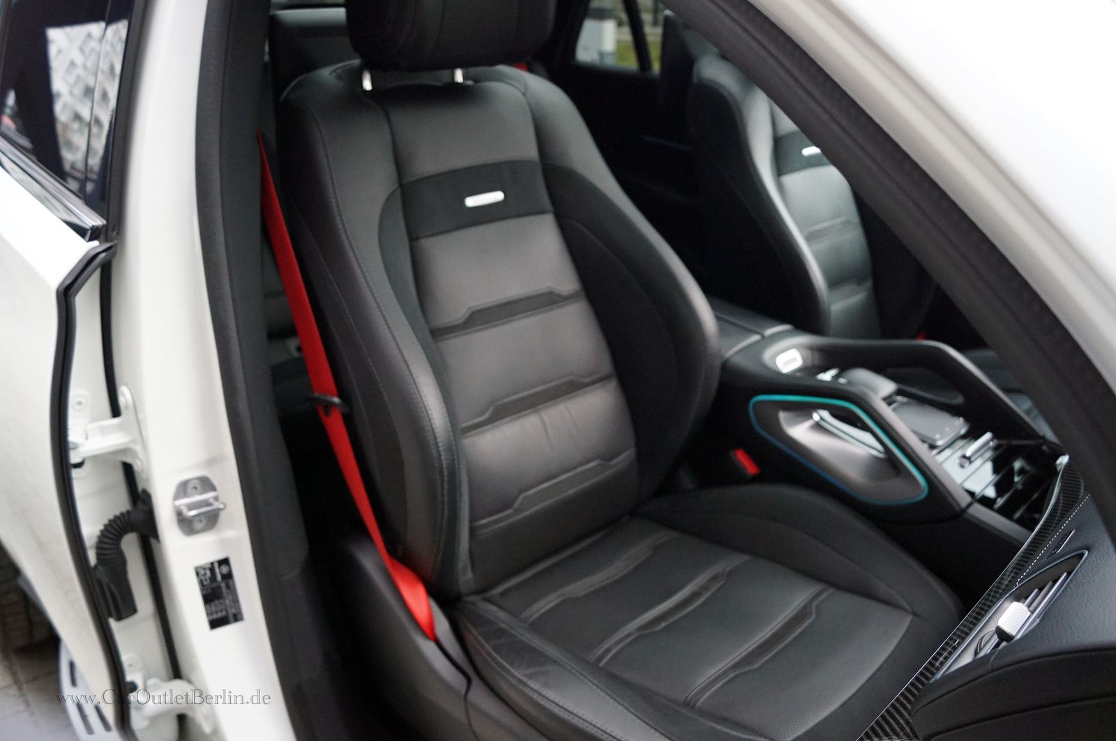 Mercedes-Benz GLE 63 AMG 4Matic+ Carbon Pano 22'' Fondentertai