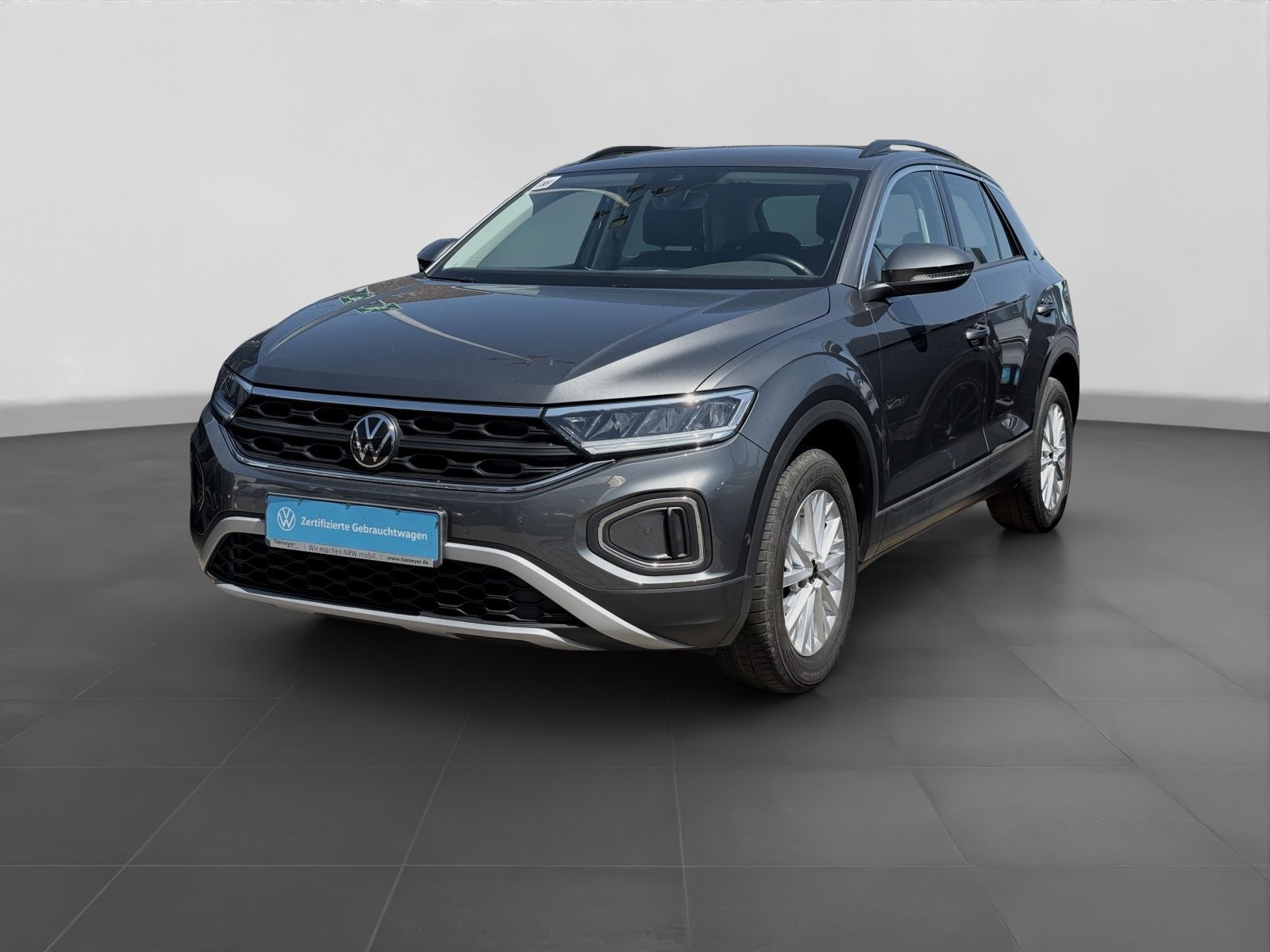 Volkswagen T-Roc 1.5 TSI DSG LIFE - Samsaru's Car Outlet