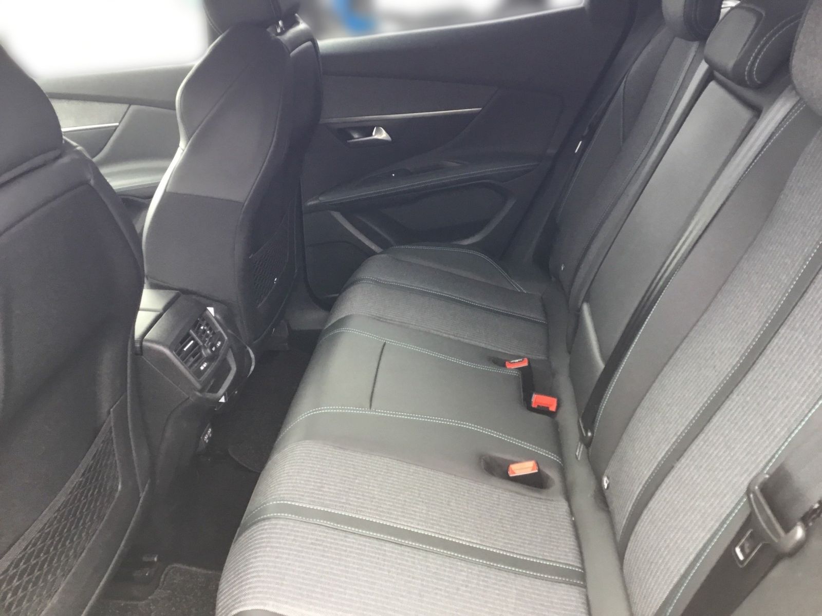 Peugeot 3008 Hybrid 225 (Plug-In) e-EAT8 Allure Pack Nav