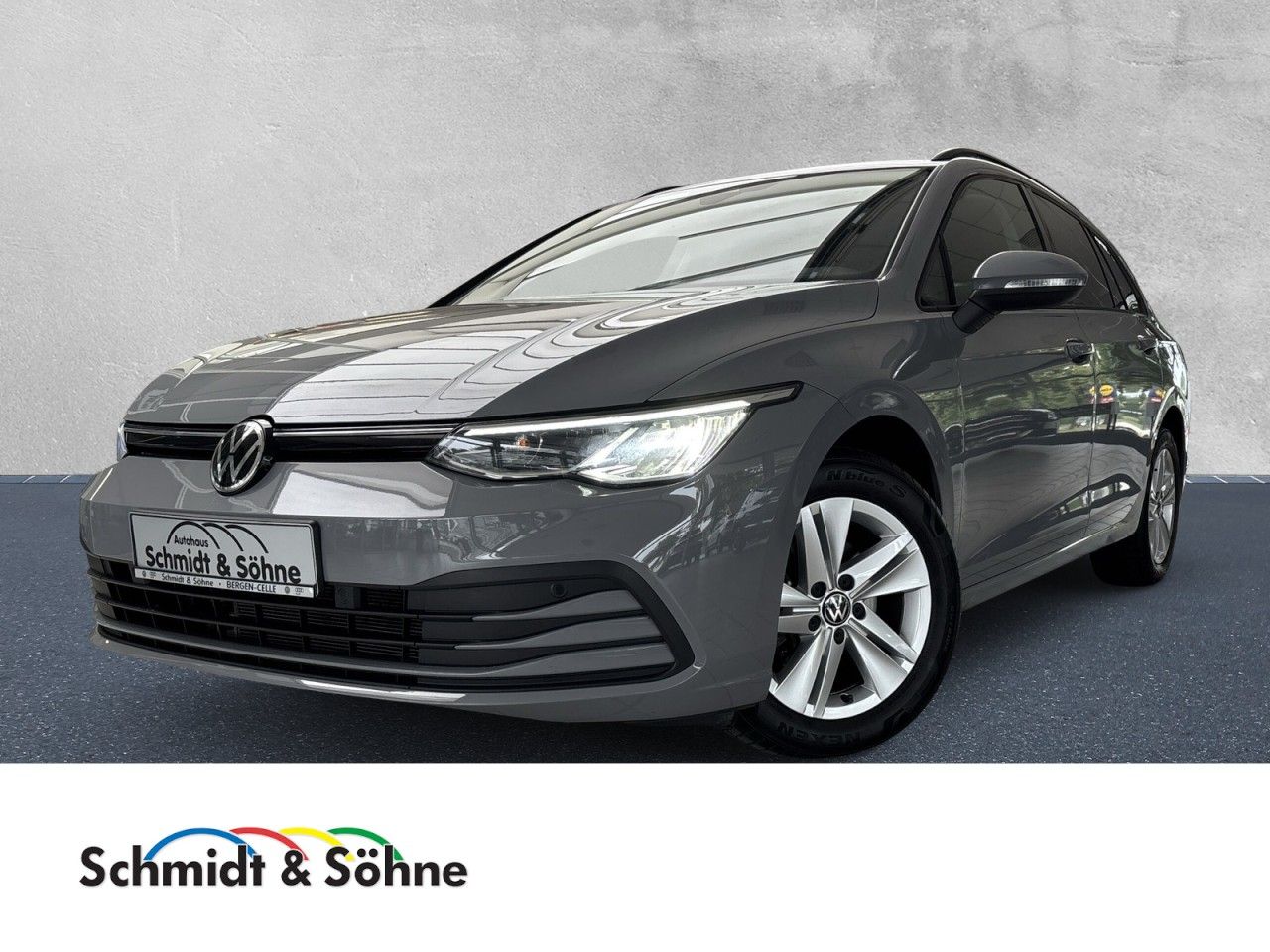 Volkswagen Golf Variant 1.0 eTSI Life - Samsaru's Car Outlet