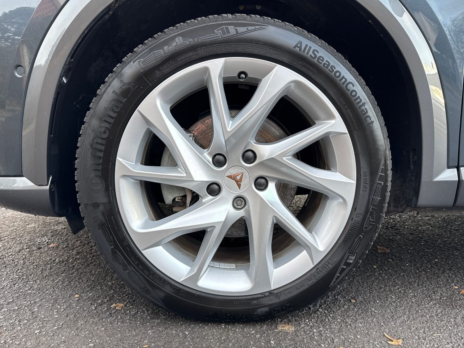 Cupra Formentor 1.4 e-HYBRID DSG, NAVI, AHK