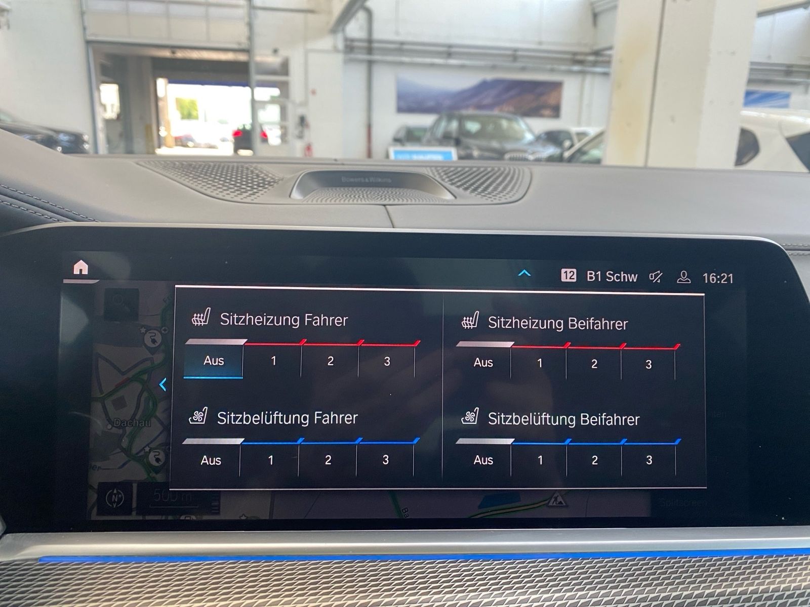 BMW X5 xDrive45e Sport HUD Laser Pano DA Prof AHK B&