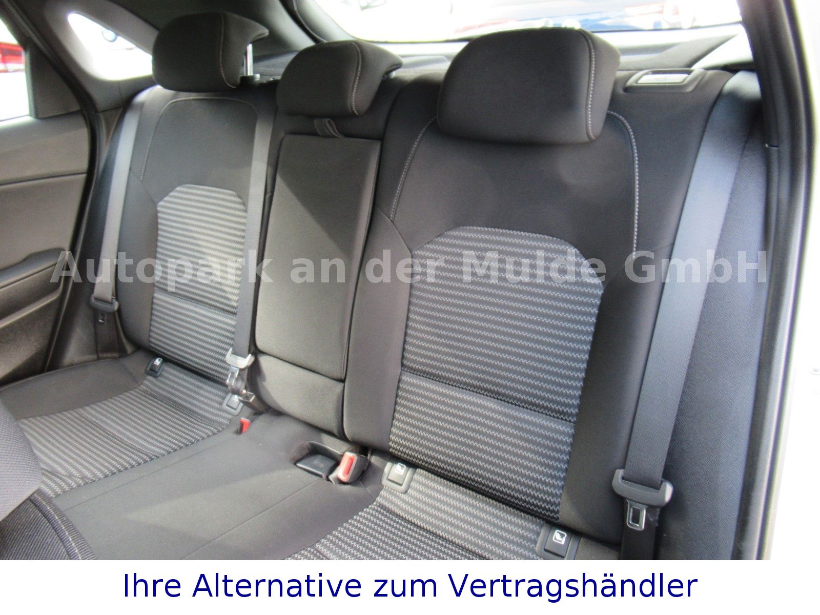 Kia Ceed 1.5T DCT Spirit - Samsaru's Car Outlet