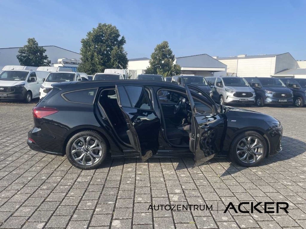 Ford Focus ST-Line X Turnier MHEV AT7 PANO aAHK -46%*
