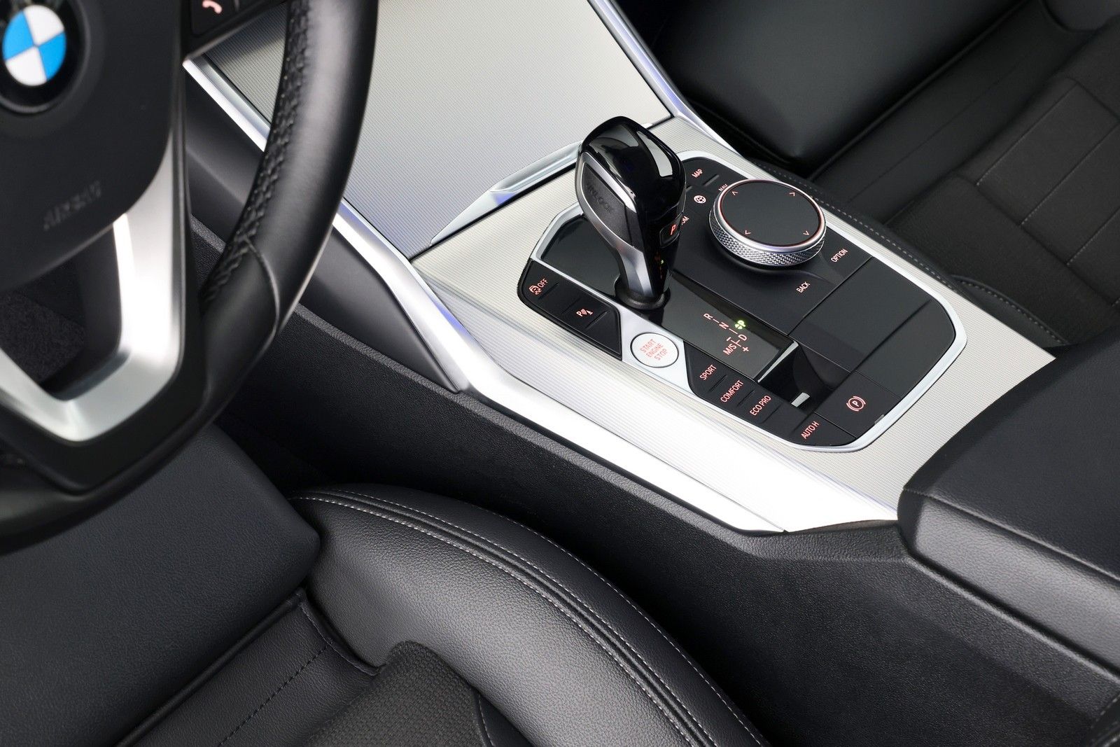 BMW 330d Touring Sport Line - Samsaru's Car Outlet