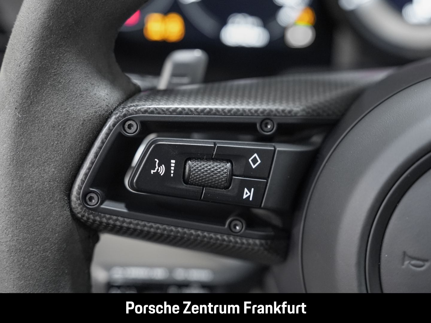 Porsche 992 911 Turbo S Cabriolet Burmester LiftsystemVA