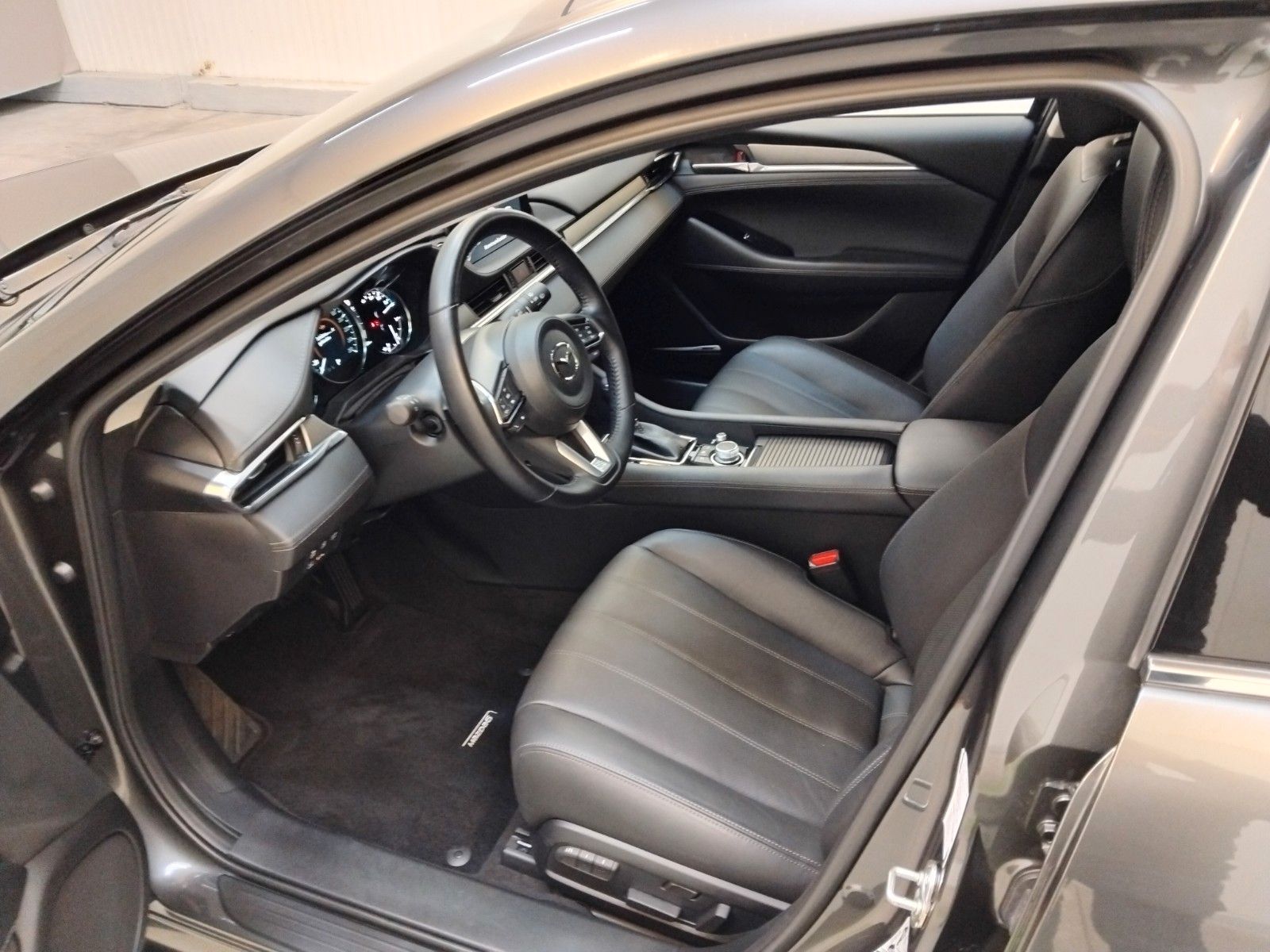 Mazda 6 Kombi Exclusive-Line LEDER+NAVI+LED+BOSE+360°