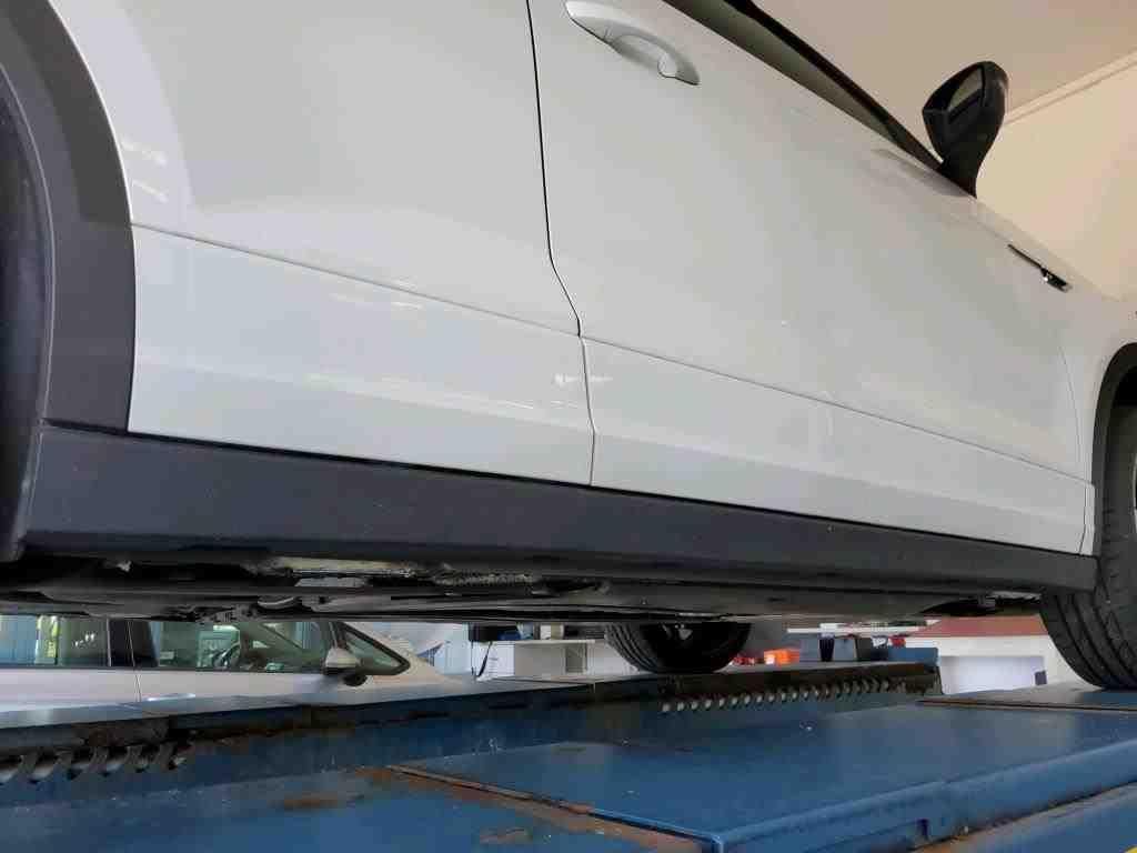 Volkswagen T-Roc 1.5 TSI R-Line - Samsaru's Car Outlet
