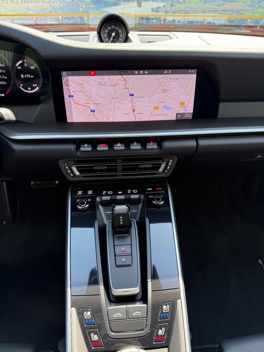 Porsche 911 Targa4/Sportabgas/Leder/Keyless/Sitzlüftung
