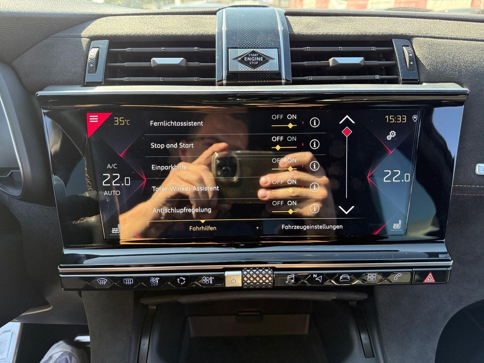 DS Automobiles DS7 CROSSBACK PERFLIN BHDI 180 NAVIGATION,KEYLES