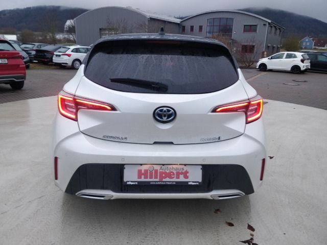 Toyota Corolla 2.0 Hybrid - Samsaru's Car Outlet