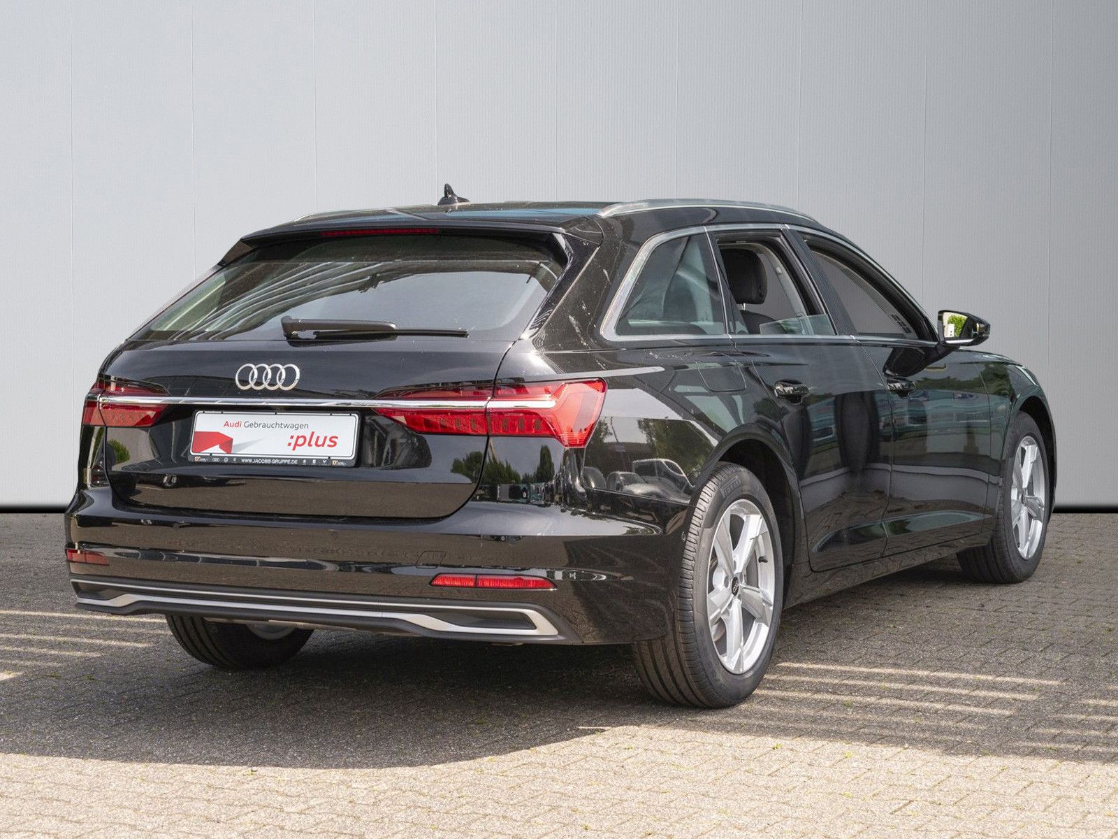 Audi A6 Avant 45 TFSI advanced - Samsaru's Car Outlet