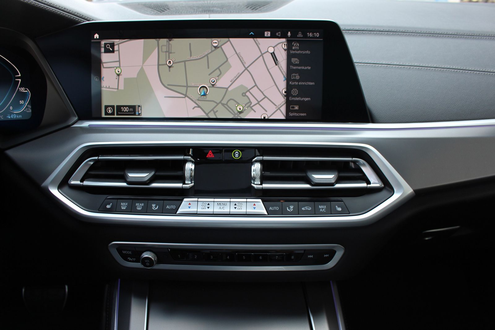 BMW X5 xDrive45e M Sport AHK 2-Achs Pano Komfort 360