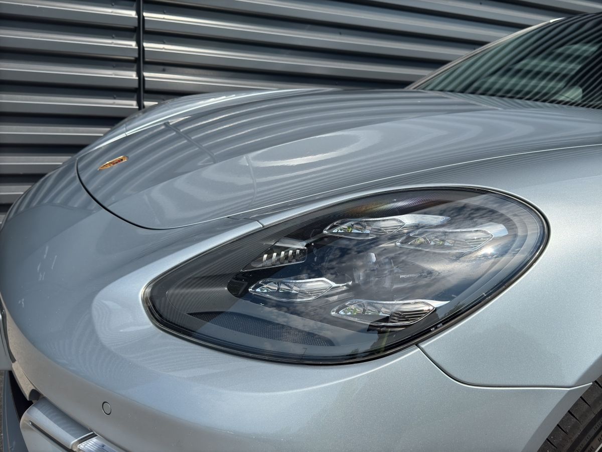 Porsche Panamera 4S E-Hybrid | Hinterachslenkung | BOSE