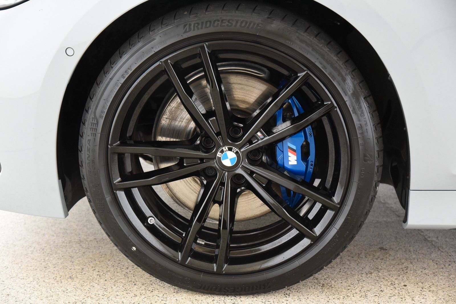 BMW 320d Touring xDrive M Sport ACC Pano H&K LED
