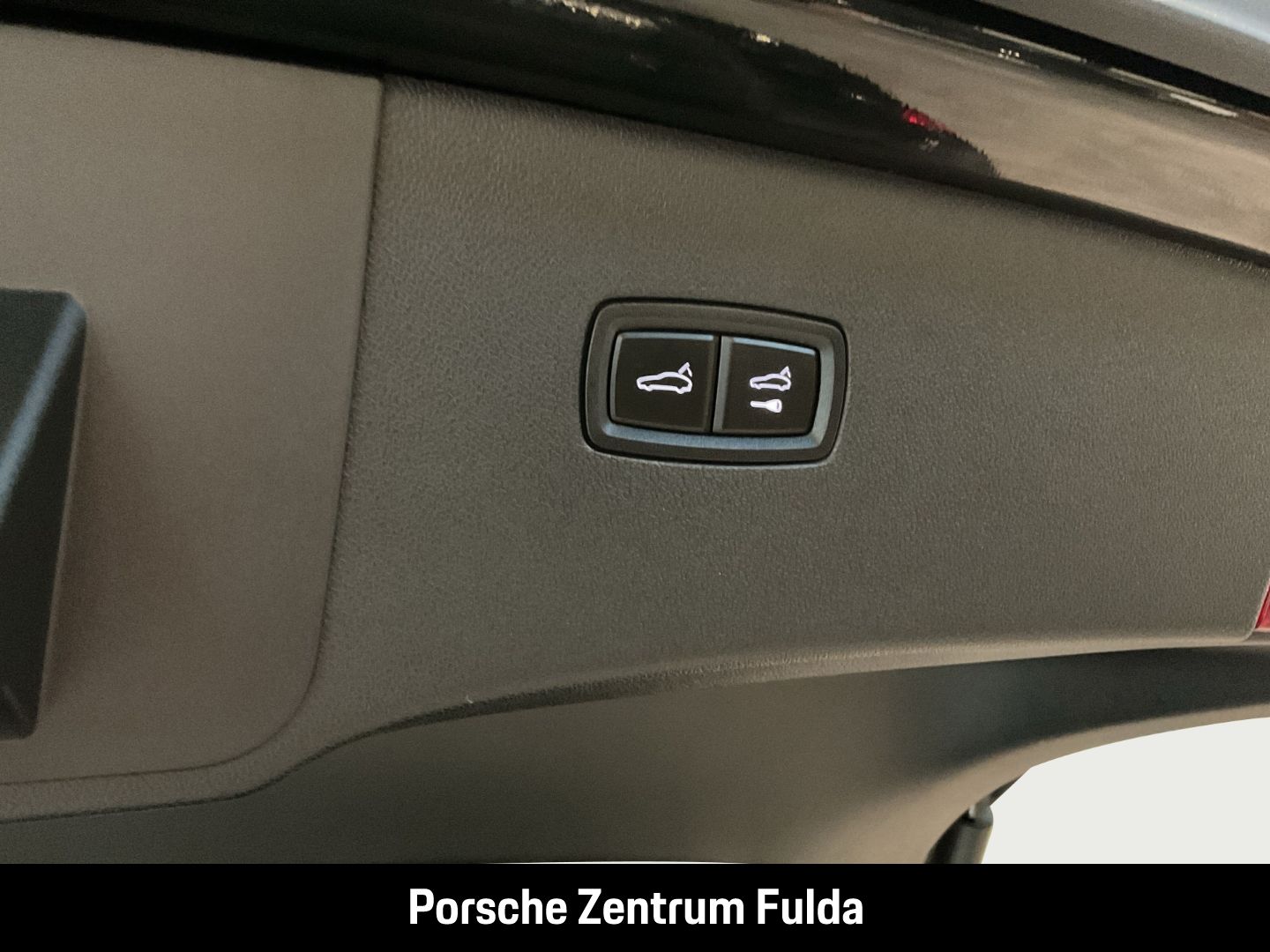 Porsche Cayenne E-Hybrid Coupe BOSE Panorama LED-Matrix