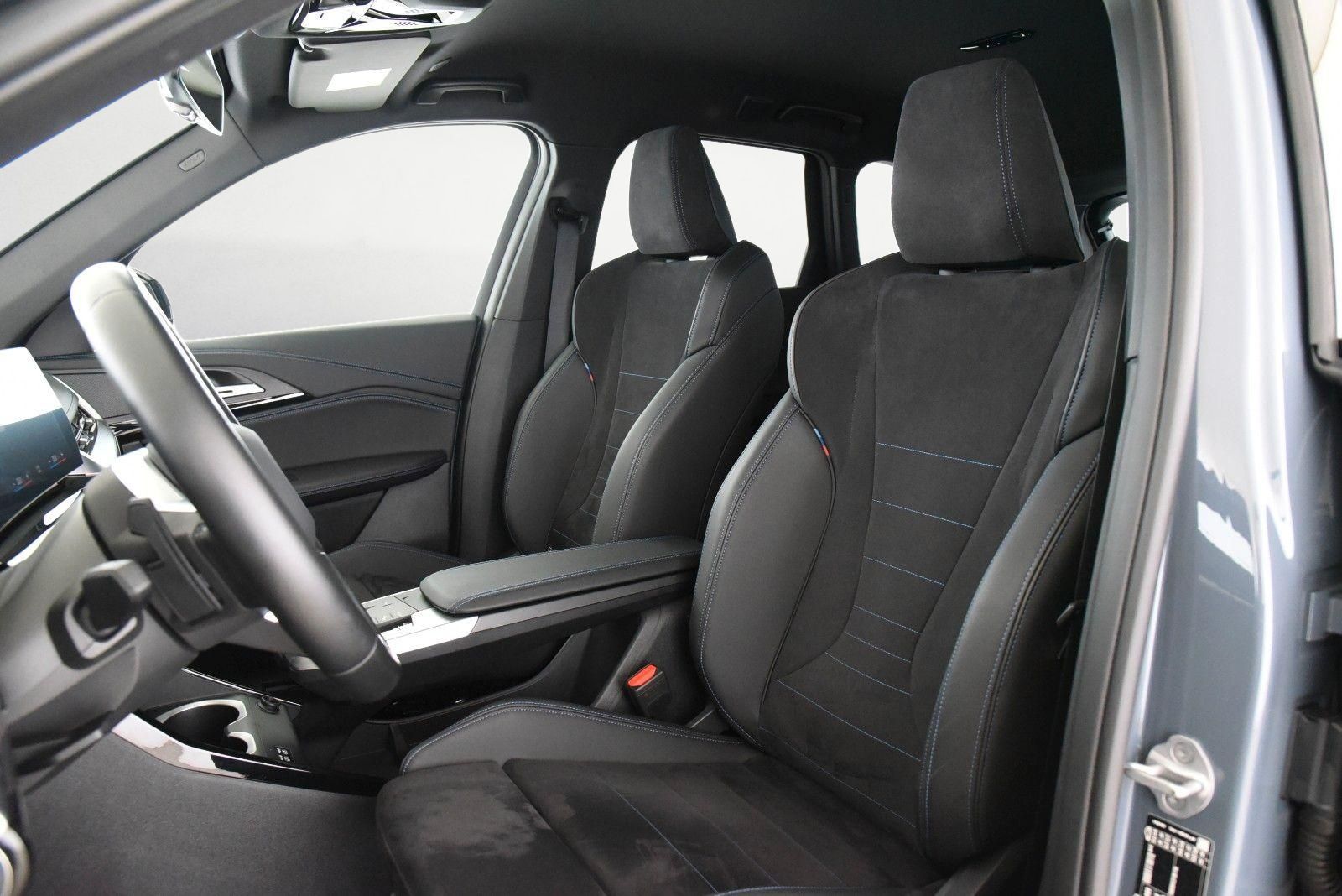 BMW X1 xDrive23d M Sportpaket - Samsaru's Car Outlet