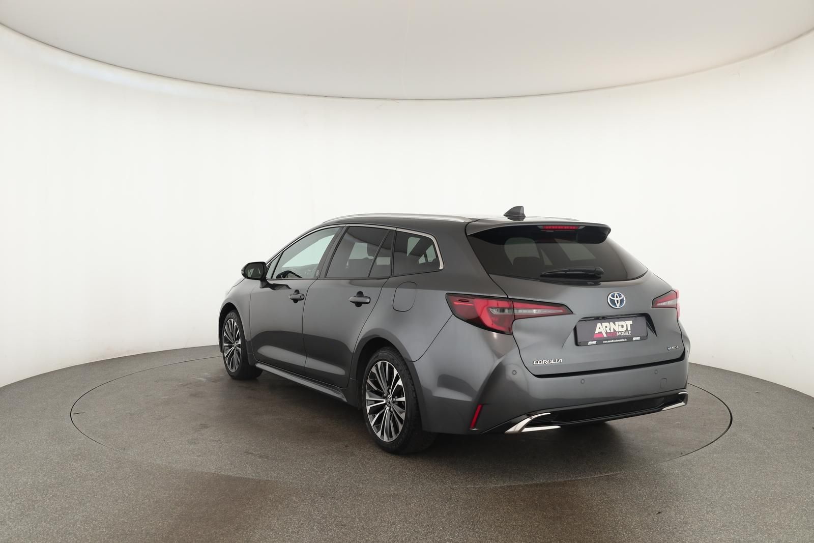 Toyota Corolla Touring Sports 2.0 CVT Team D Navi Kam