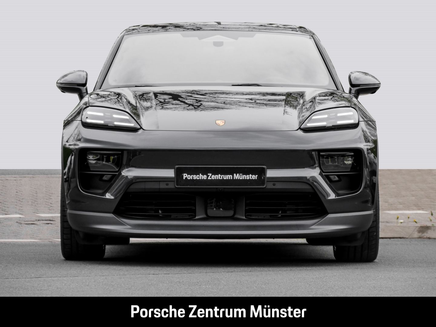 Porsche Macan 4 - Samsaru's Car Outlet