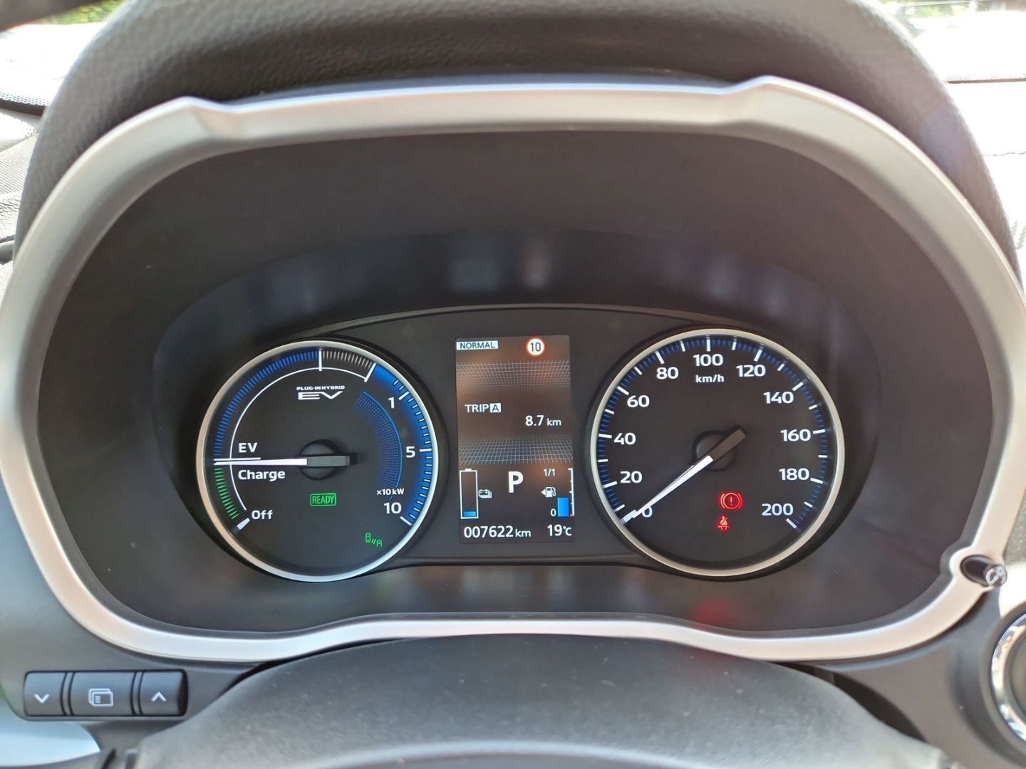 Mitsubishi Eclipse Cross Plug-In Hybrid Select ACC LED