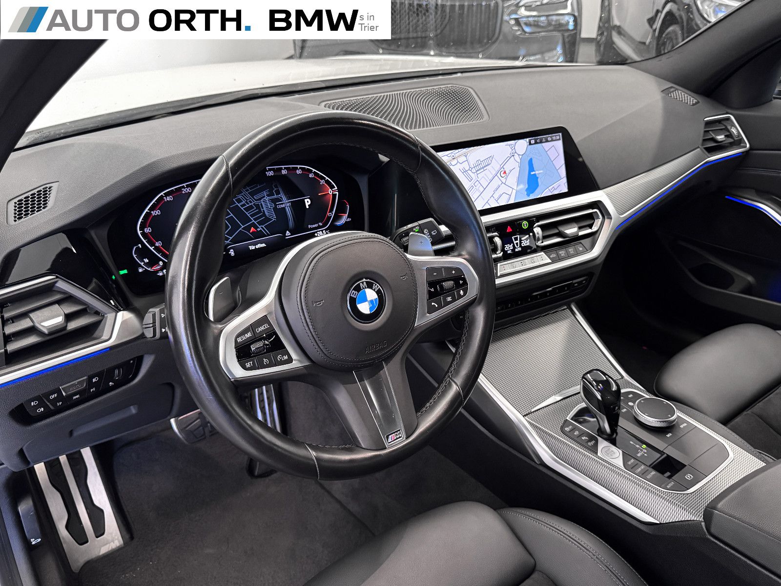 BMW 330i xDrive Touring M-Sport - Samsaru's Car Outlet