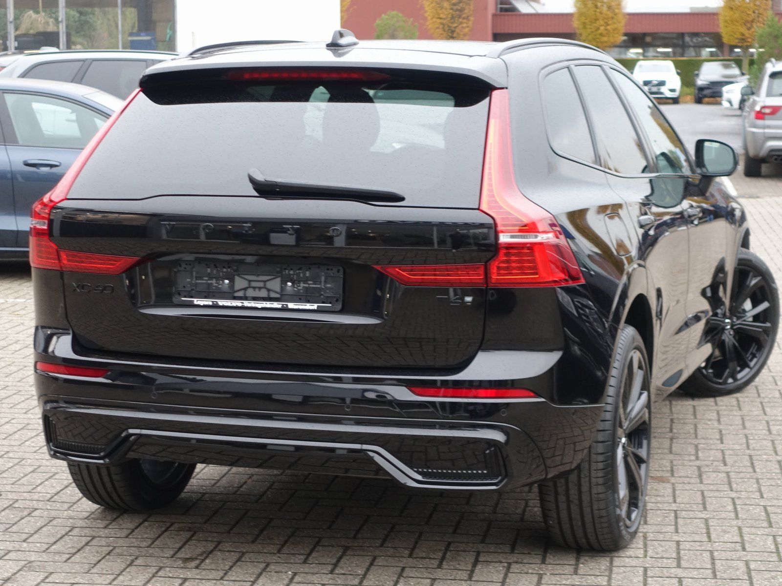 Volvo XC60 Black Edition Ultra T6 AWD/360°Cam/HeadUp