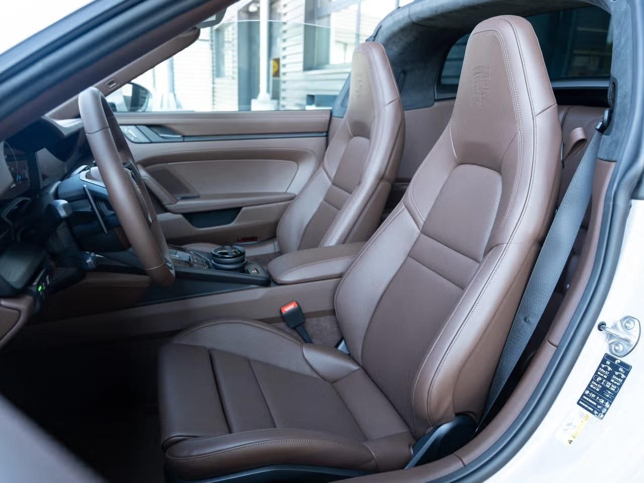 Porsche 992.2 Targa 4 GTS°GREY/BROWN°LIFT°MATRIX°BOSE°