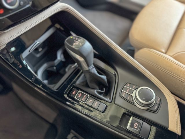 BMW X1 xDrive25e - Samsaru's Car Outlet