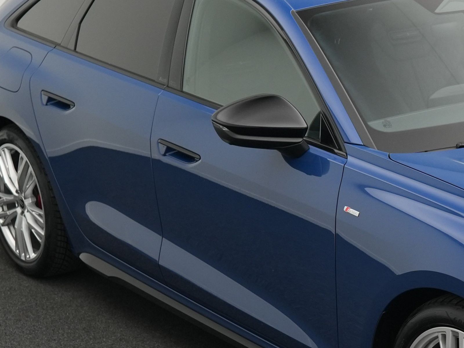 Audi A5 Avant TFSI quattro 2x S line *AHK*StdHZ*20''*