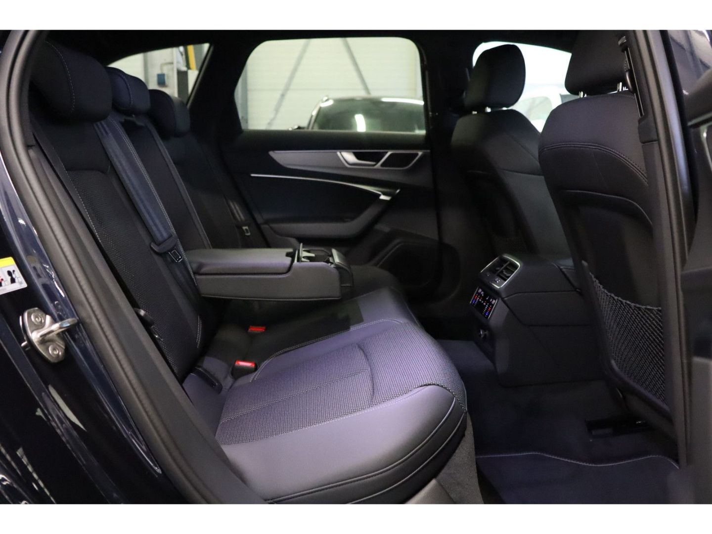 Audi A6 Avant 45 TDI quattro S line - Samsaru's Car Outlet