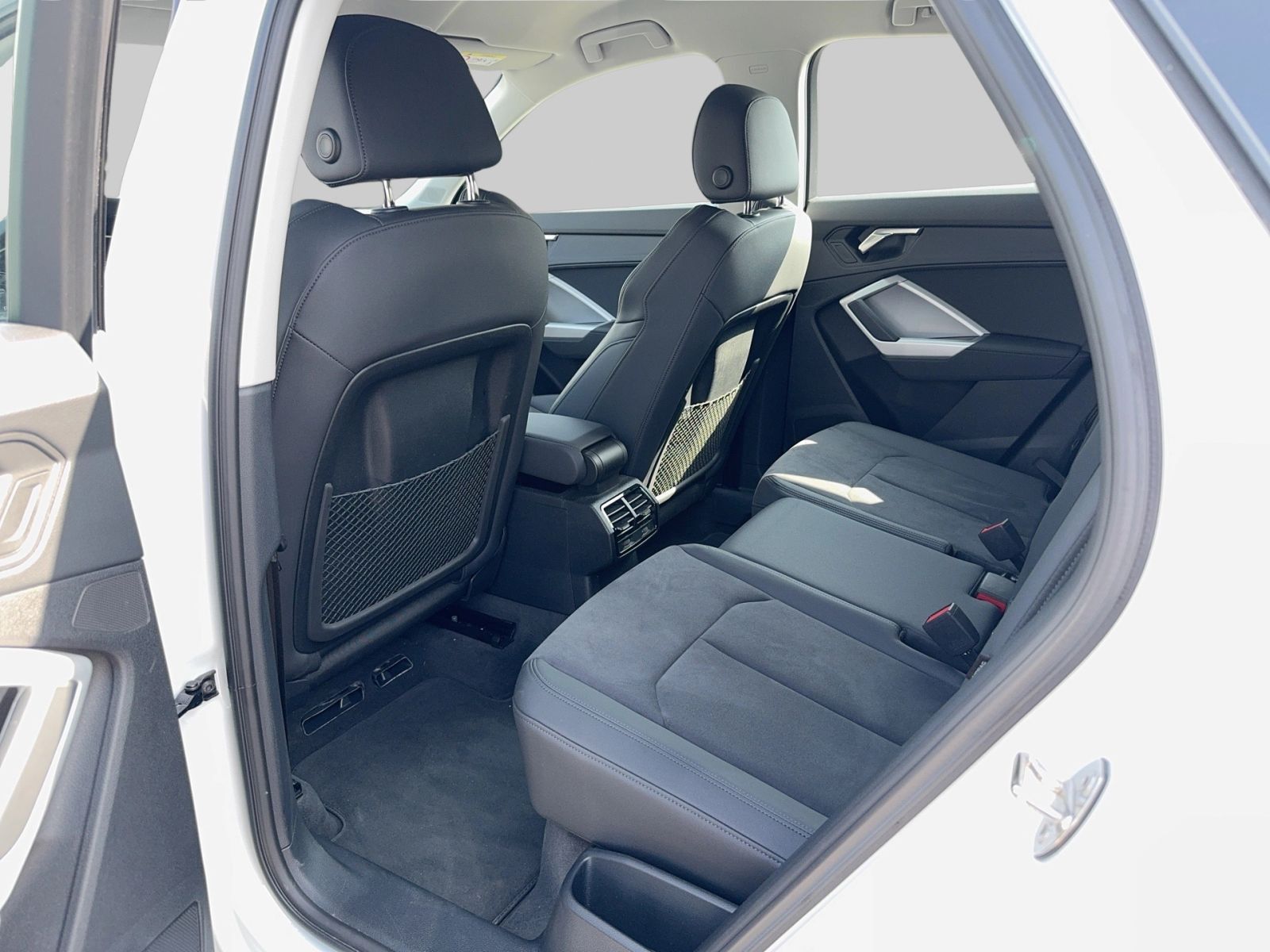 Audi Q3 Sportback 40 TDI Q S LINE - Samsaru's Car Outlet