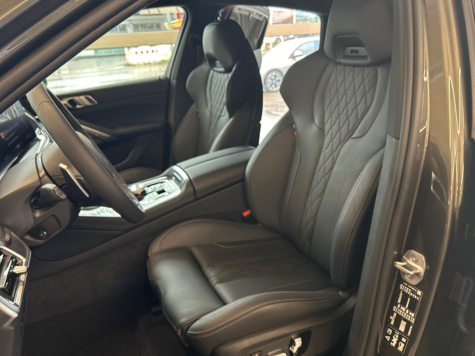 BMW X6 xDrive40d M Sport Sportpaket Gestiksteuerung