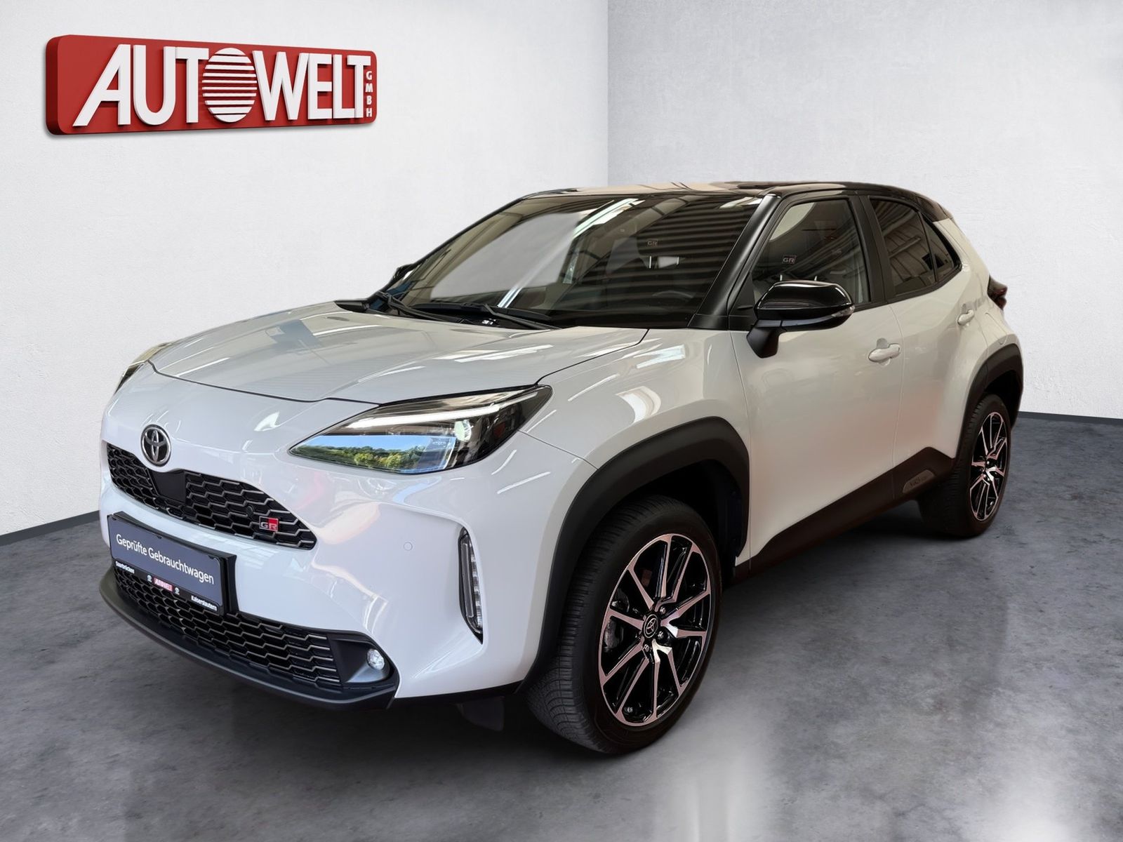Toyota Yaris Cross 1.5 GR Sport HUD,KlimaA,LED,LM 18
