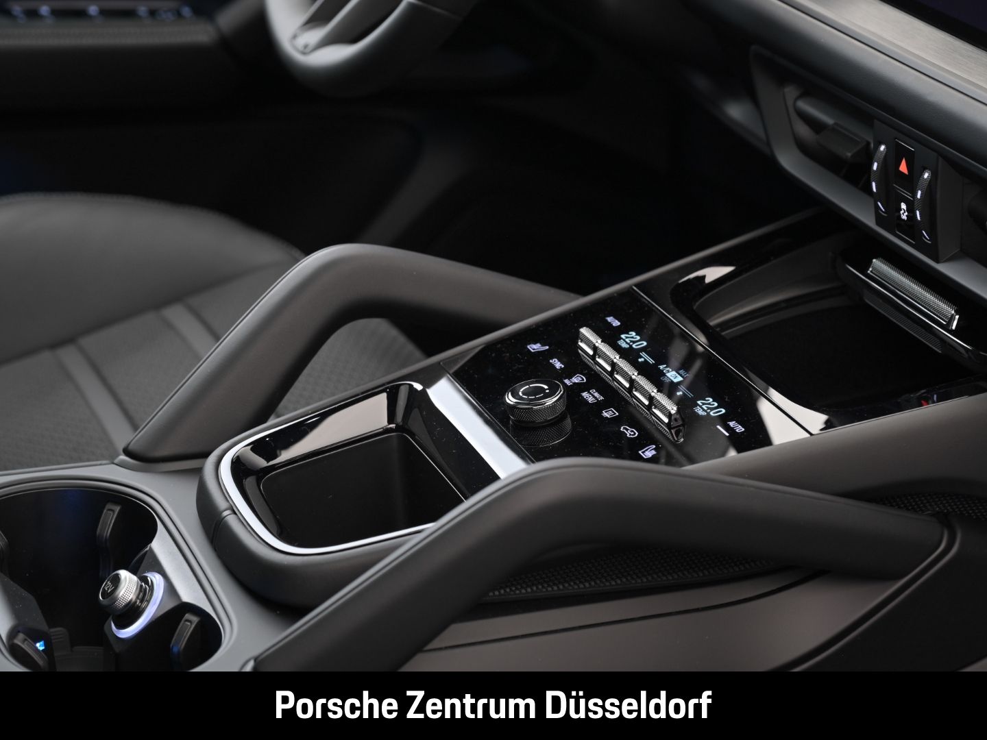 Porsche Cayenne GTS BOSE InnoDrive Surround-View Head-Up