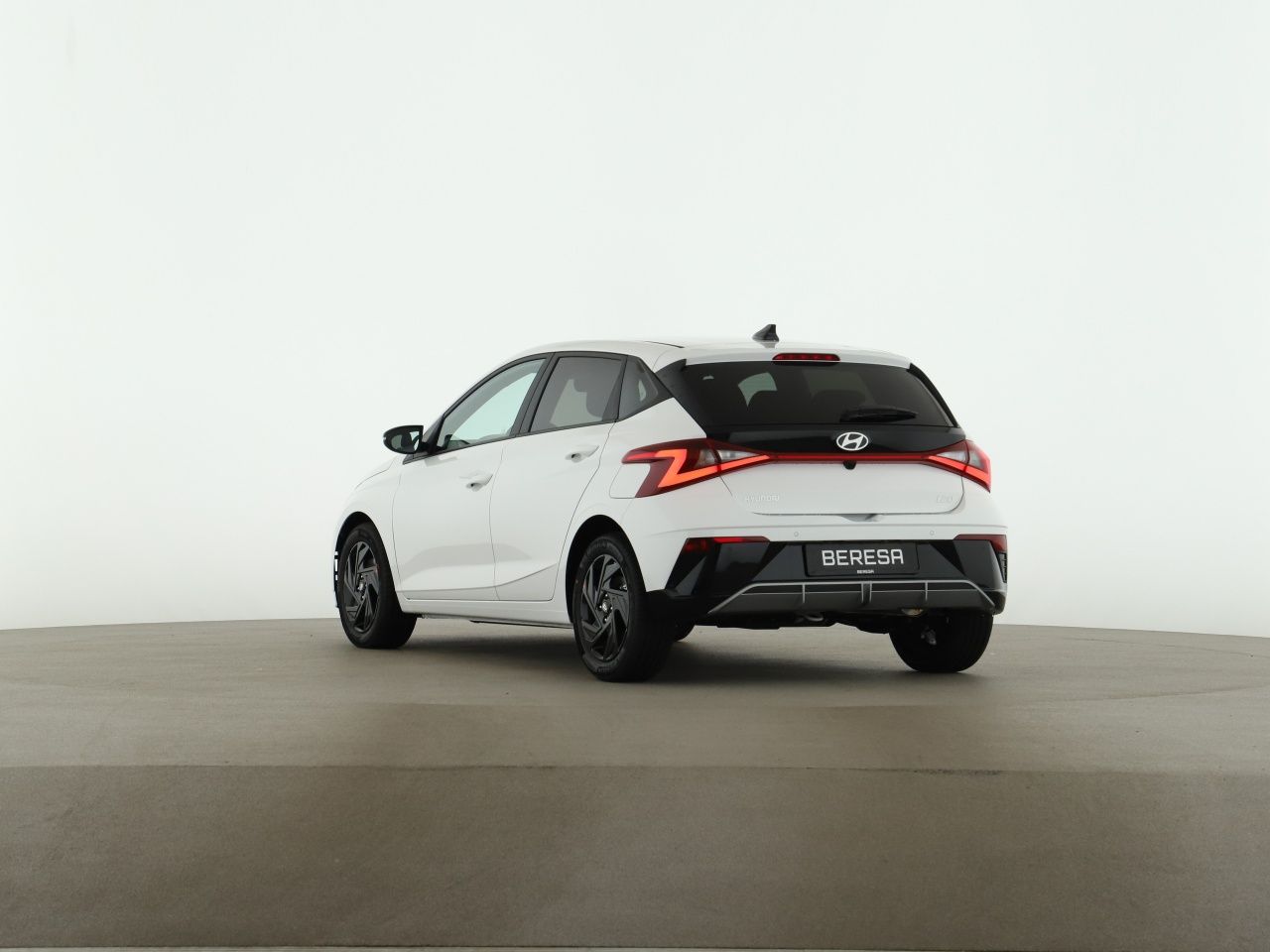 Hyundai i20 1.0 T-GDI Blackline*DCT*MY26* Distronic LED