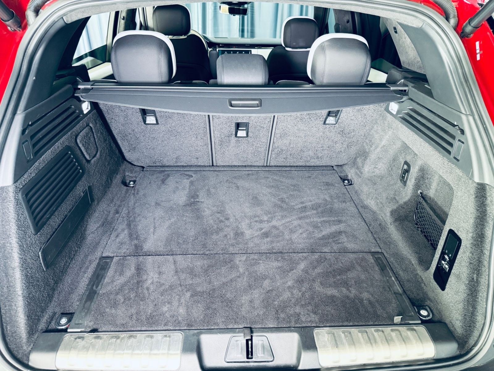 Range Rover Sport First Edition - Samsaru's Car Outlet