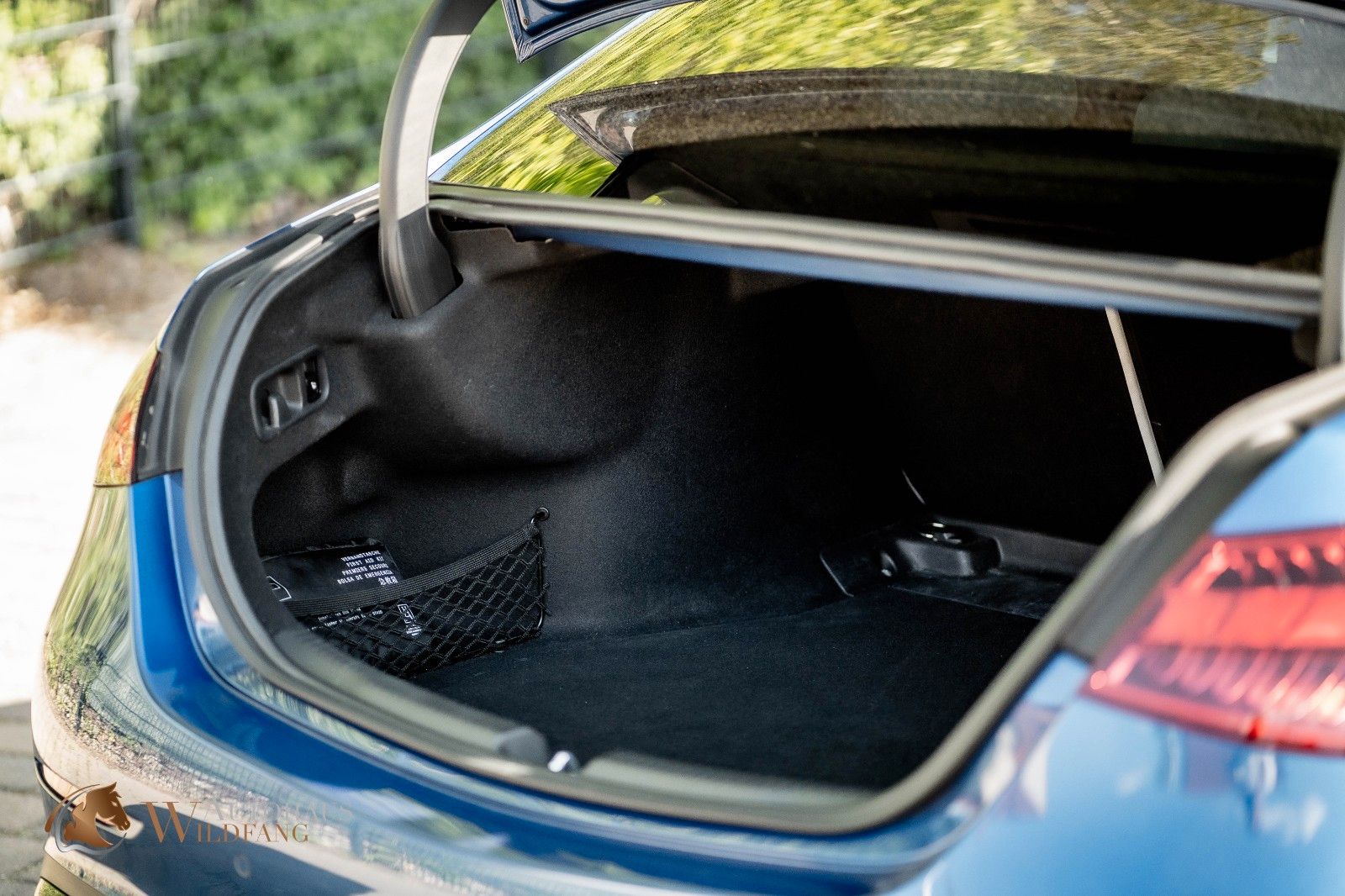 Mercedes-Benz C 200 4Matic AMG - Samsaru's Car Outlet