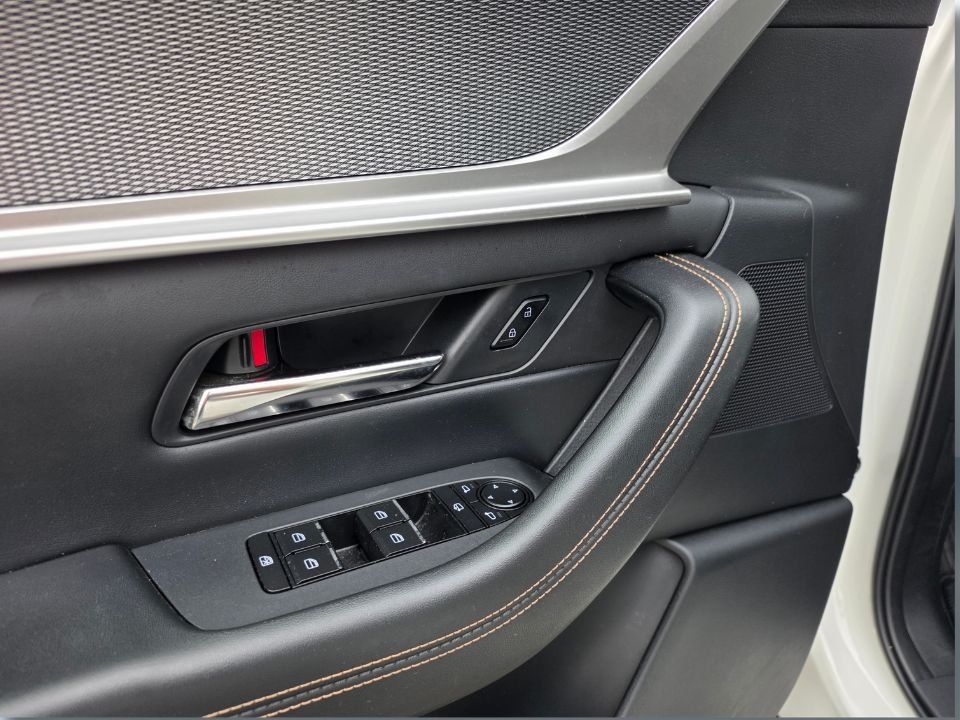 Mazda CX-60 2.5L e-Skyactiv PHEV Homura Hybrid AWD all