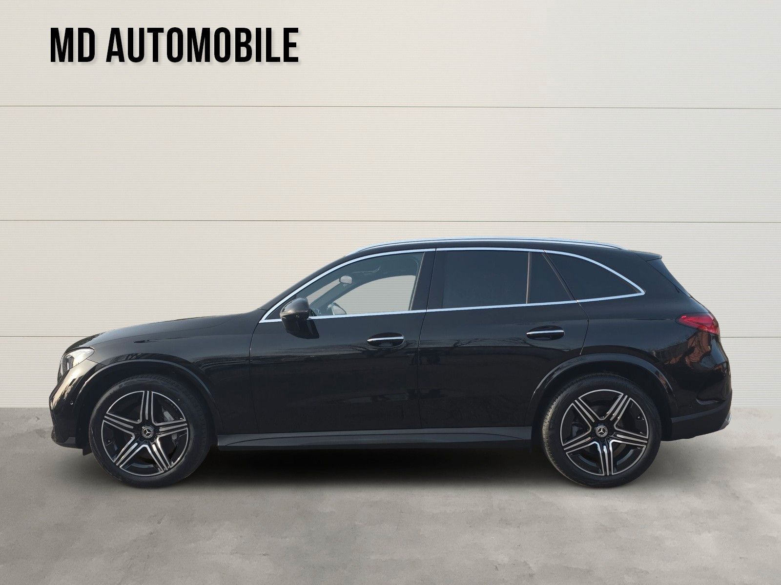 Mercedes-Benz GLC 220 d 4Matic AMG LINE Pano Burmester