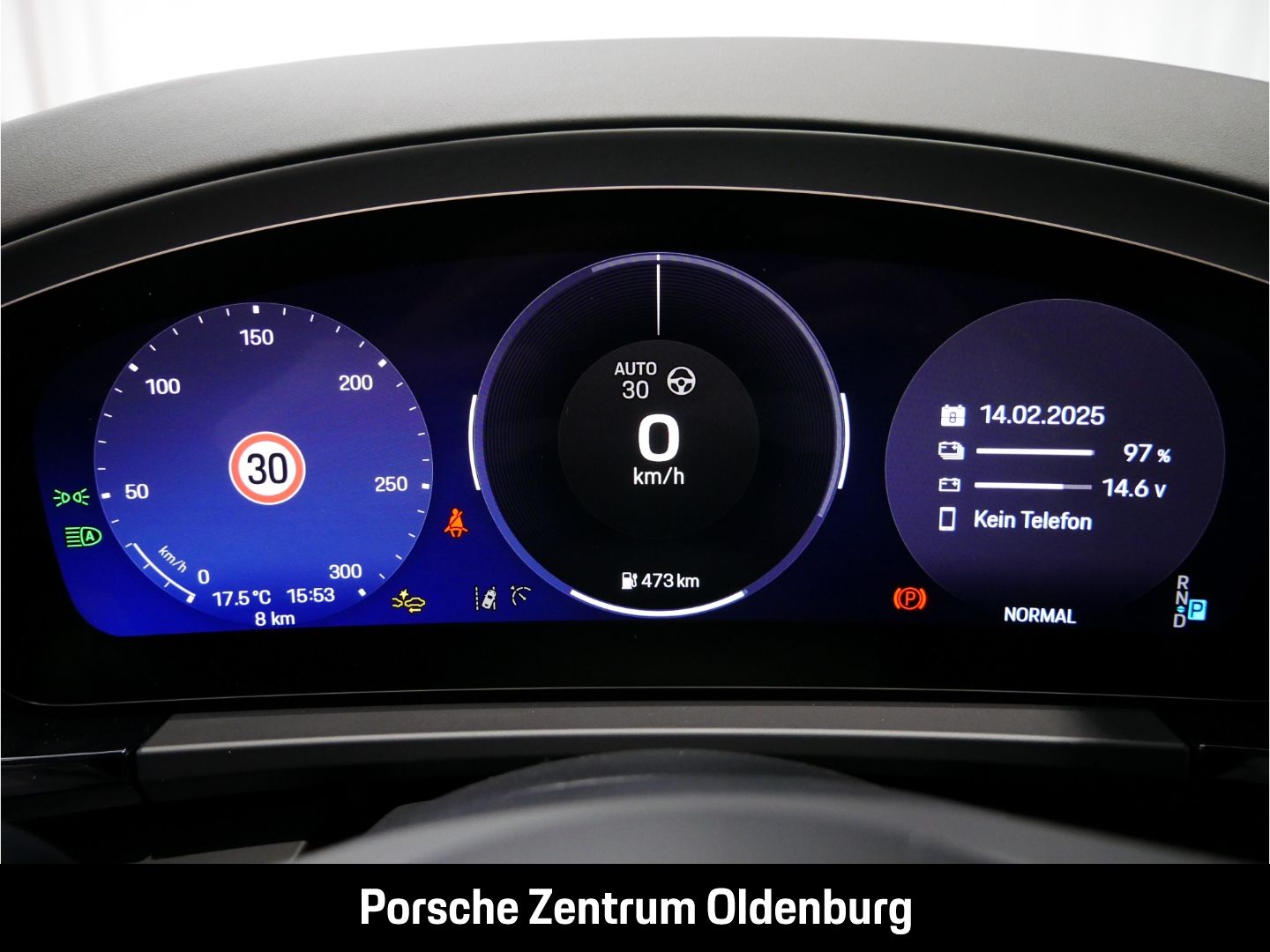 Porsche Macan Electric 4 Luftfed AHK BOSE Pano Matrix LE