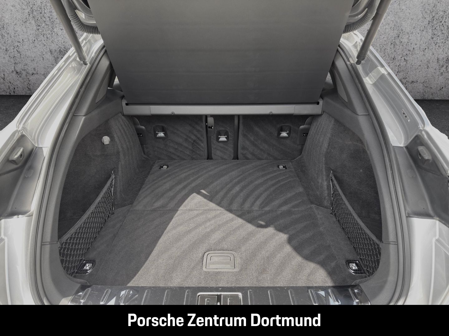 Porsche Panamera GTS Sport Turismo Panorama LED-Matrix