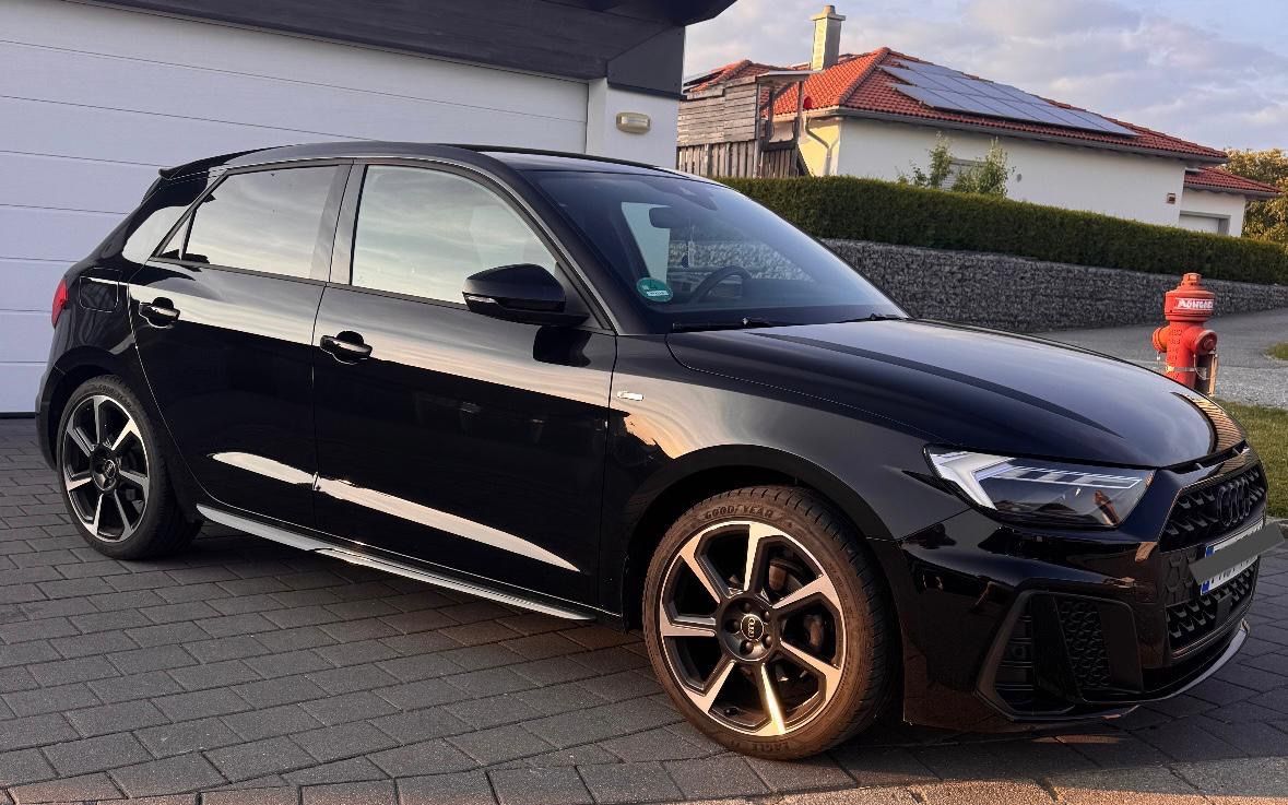 Audi A1 Sportback 30 TFSI S line
