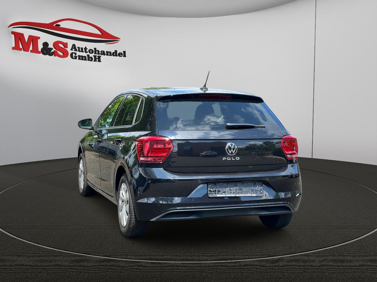 Volkswagen Polo VI Comfortline Aut. - Samsaru's Car Outlet