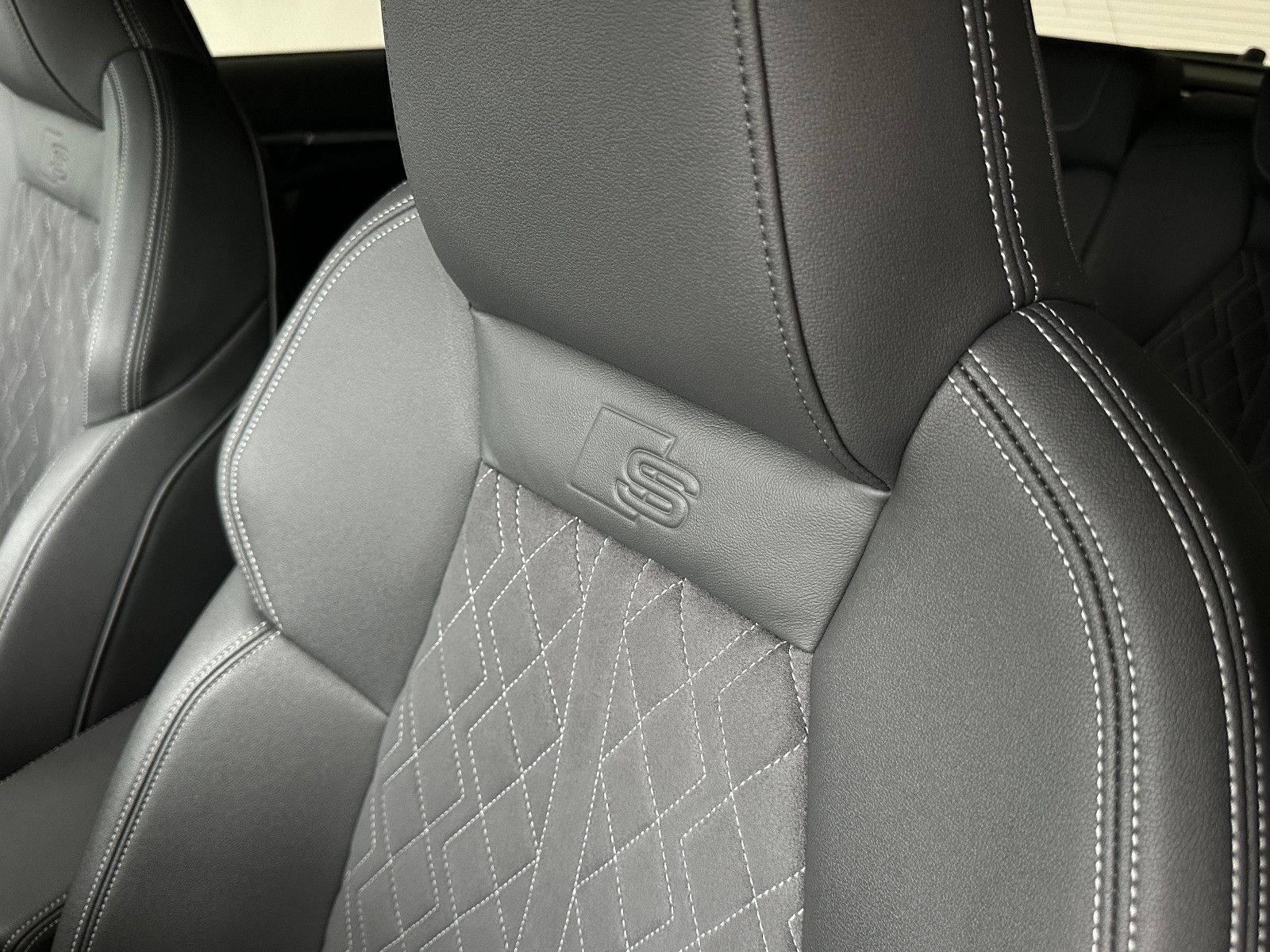 Audi A3 Sportback 35 TDI S LINE - Samsaru's Car Outlet