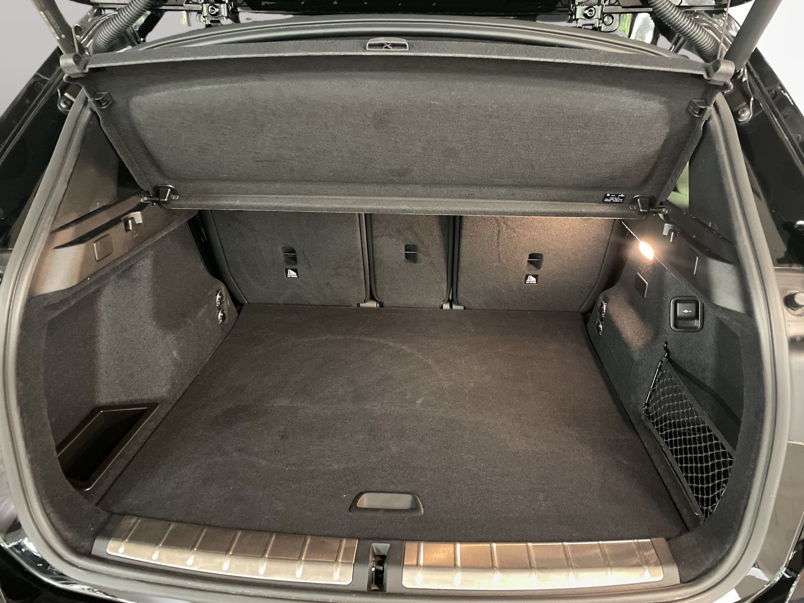 BMW X1 xDrive25e Sport Line - Samsaru's Car Outlet