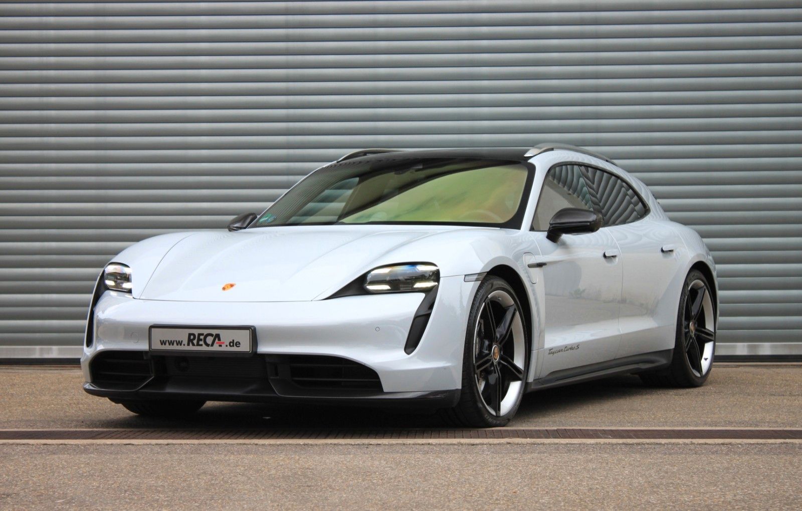 Porsche Taycan Sport Turismo Turbo S