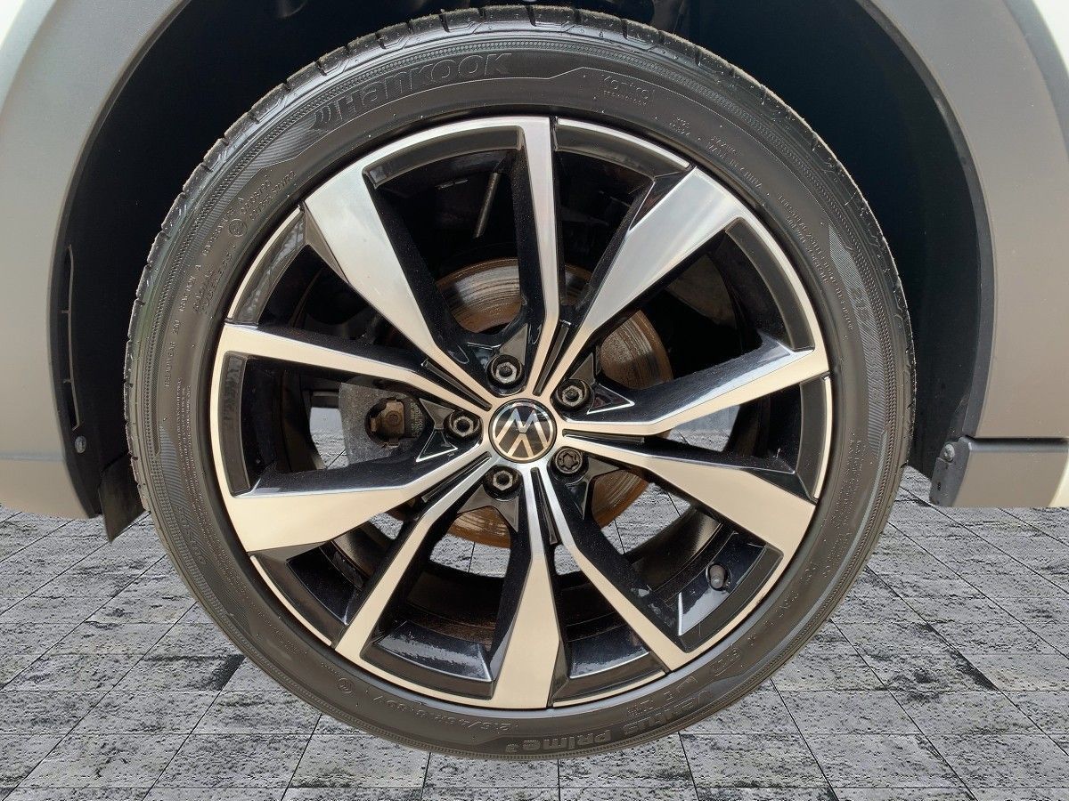 Volkswagen Taigo 1.0 TSI DSG R-LINE - Samsaru's Car Outlet