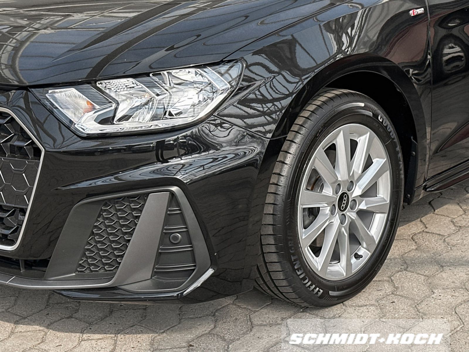 Audi A1 Sportback 30 TFSI S-Tronic S line - Samsaru's Car Outlet
