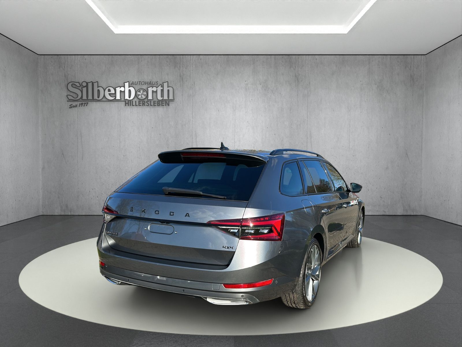 Skoda Superb Combi Sportline 4x4
