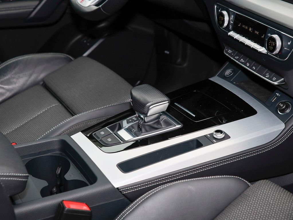 Audi Q5 55 TFSI e S line ACC Matrix Kamera Business